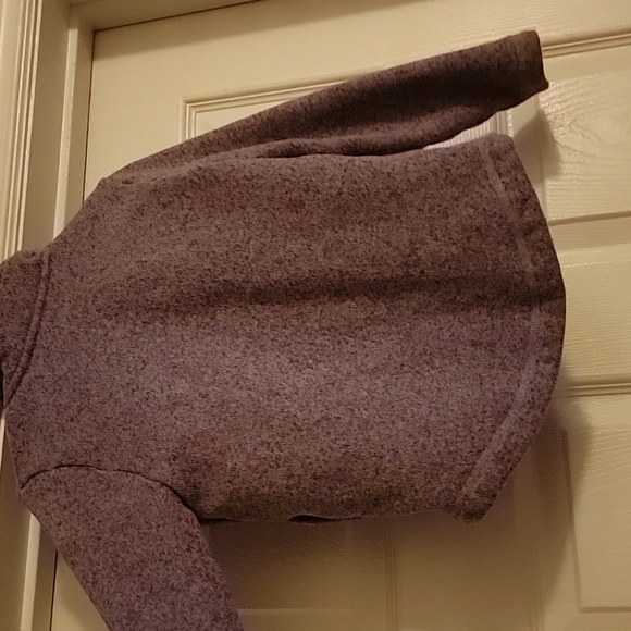 Sweater North face very good Condition size 4kid Nothing wrong or any stains - Picture 4 of 6